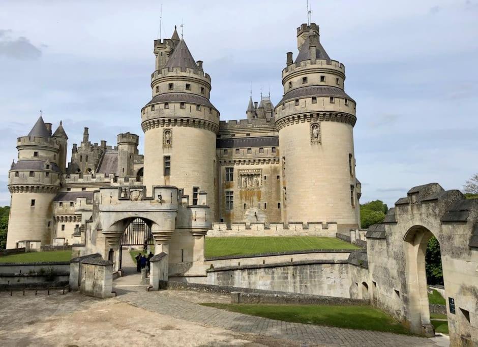 Le Petit Chateau ピエールフォン エクステリア 写真